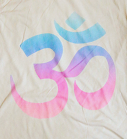 OM/AUM - Pastel White T-shirt